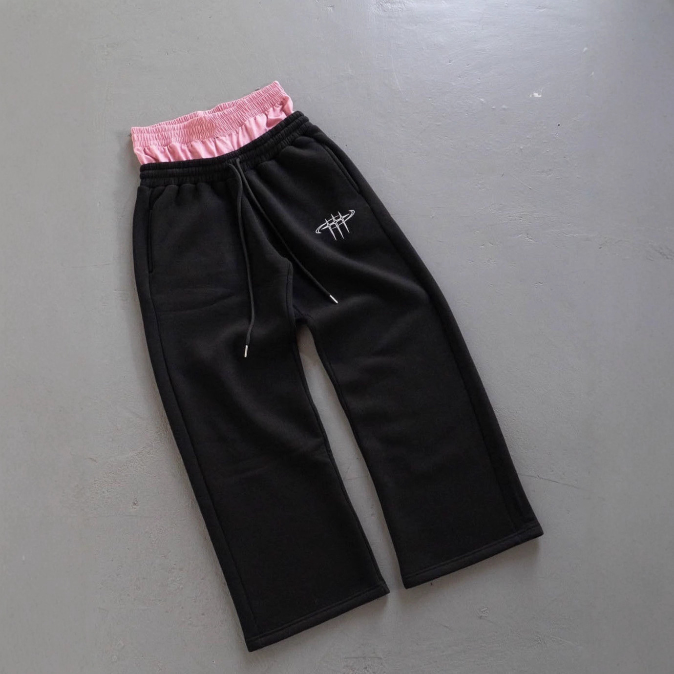 Retro Track Pant - Spodnie dresowe w stylu hip-hop vintage,
