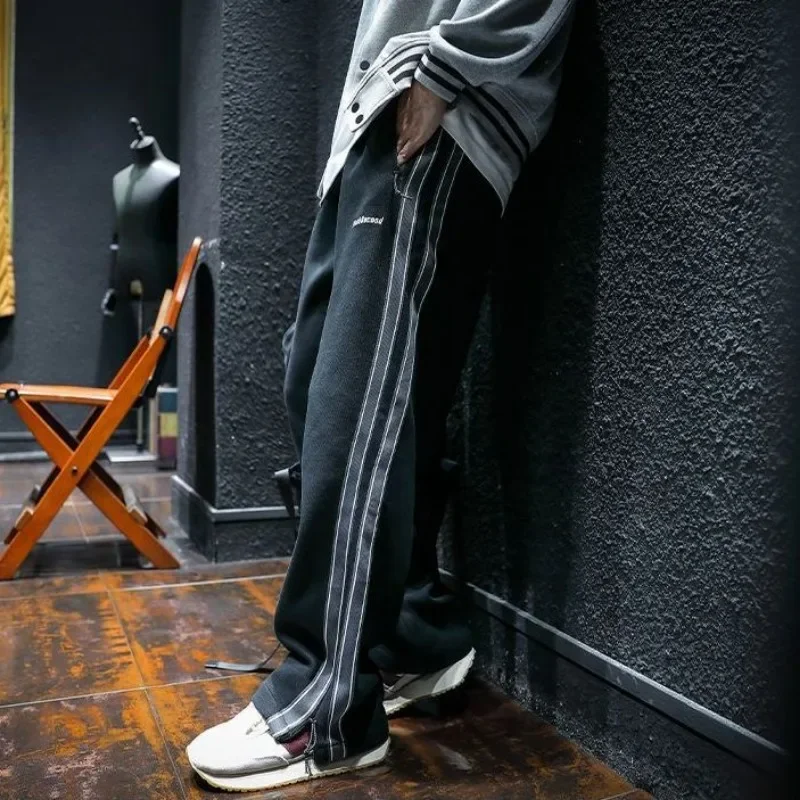 Spodnie dresowe dla mężczyzn B – Retro Track Pant recenzja i cena