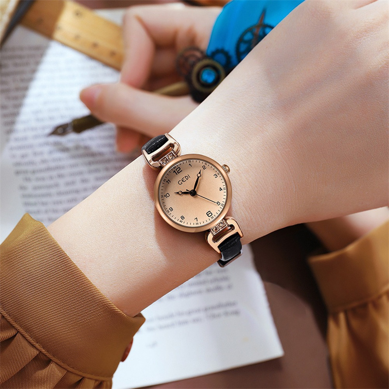 Retro zegarek damski z małą ok – Vintage Fashion Old Money recenzja i cena